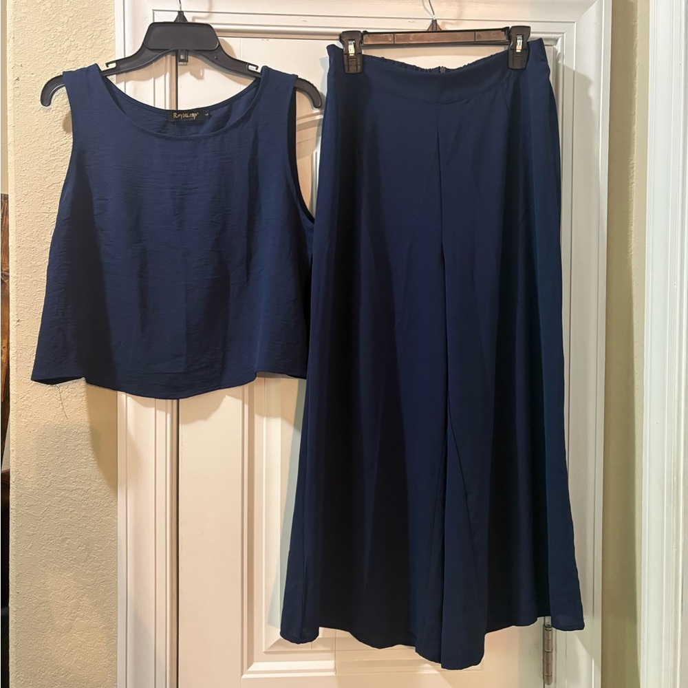ROYLAMP Women’s Summer 2-piece outfit -round neck crop, wide leg pants